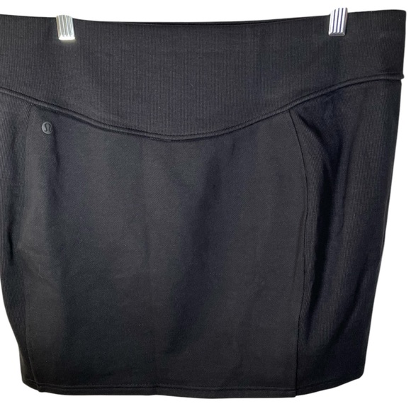 🍋 LULULEMON NWT scuba mini knee hr skirt xl - Picture 4 of 8